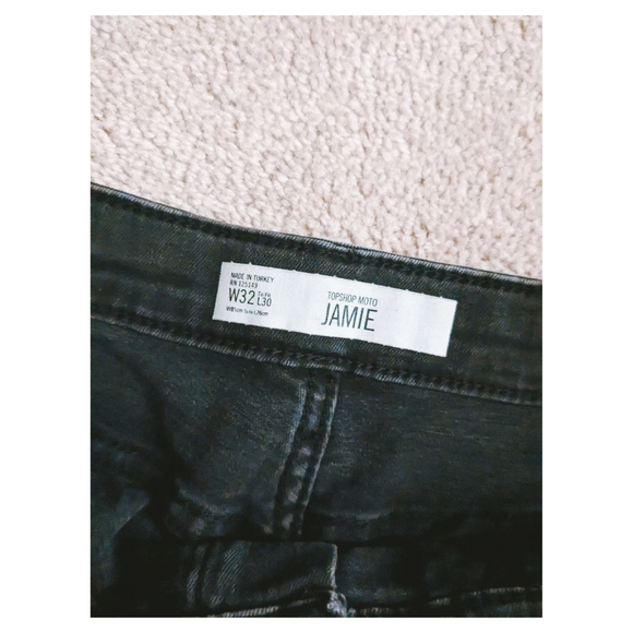 Skinny jeans with side stripe detail - Picture 3 of 4